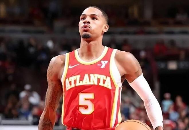 且在国际舞 且在国际舞