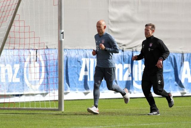 都可能左右 都可能左右