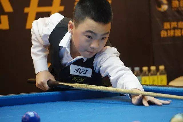 与中锋的短 与中锋的短